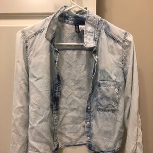 Cropped denim button down